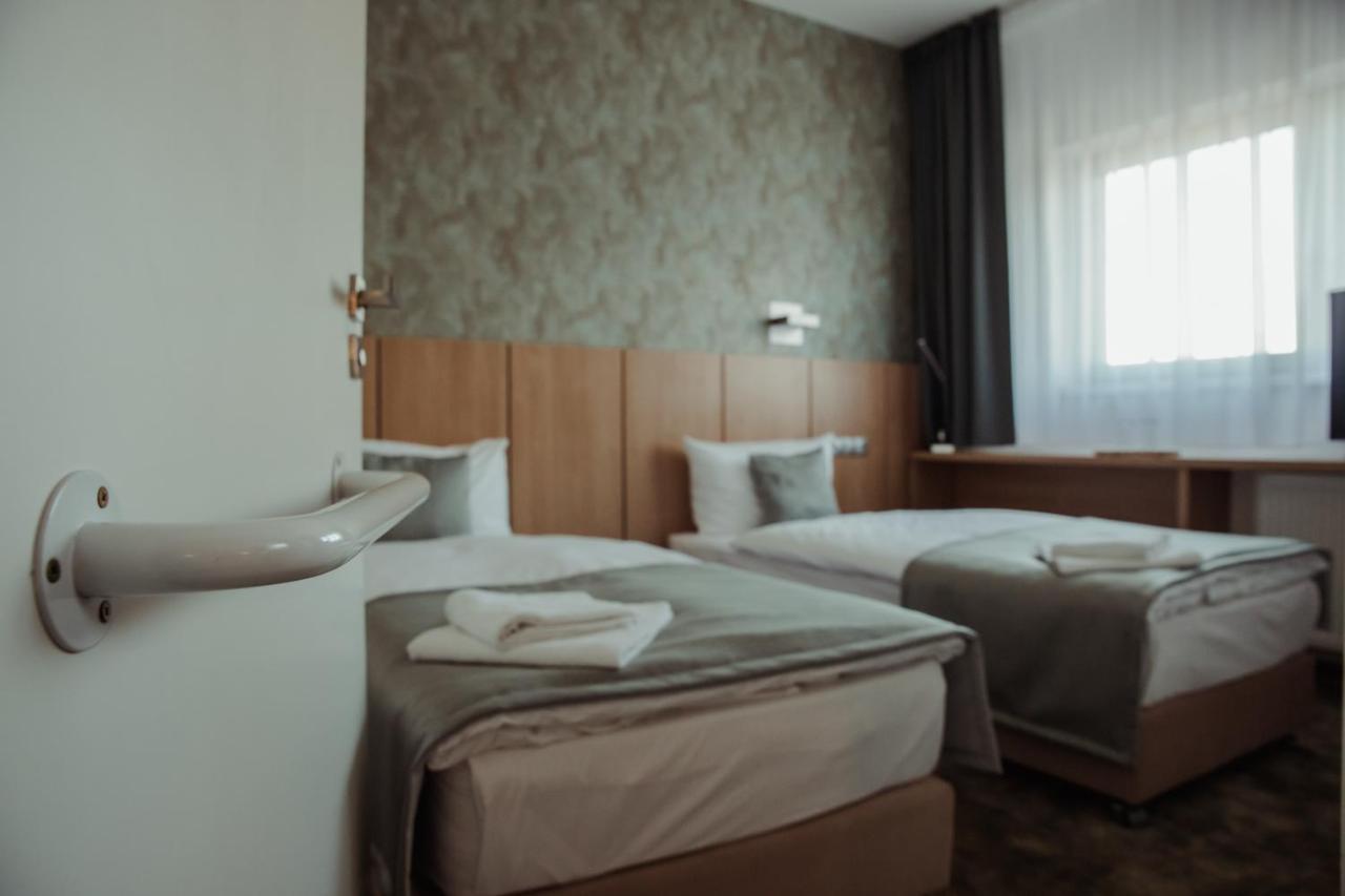 Hotel Arena 科希策 外观 照片