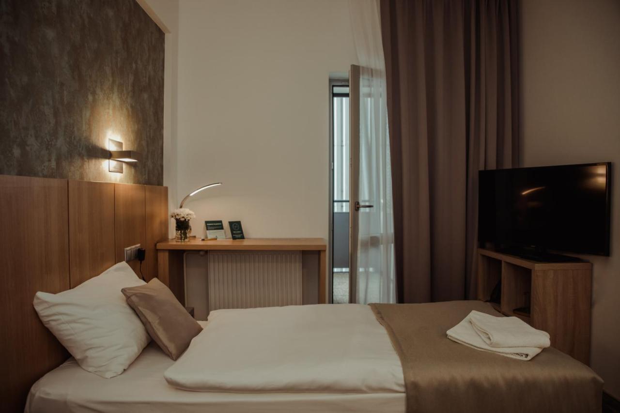 Hotel Arena 科希策 外观 照片