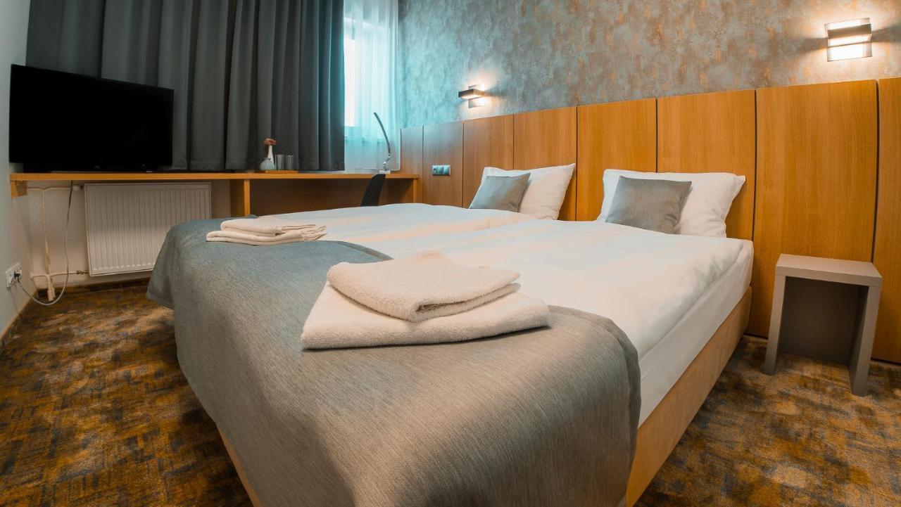 Hotel Arena 科希策 外观 照片